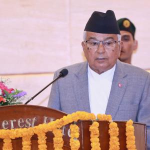 बैशाख १७ गतेदेखि संसद चल्ने, राष्ट्रपतिद्वारा संसद् बैठक आह्वान