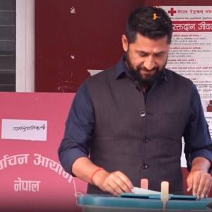 रवि लामिछानेको सांसद पद निलम्बनको माग गर्दै सर्वोच्चमा रिट दायर