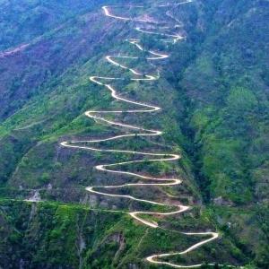 पर्यटकलाई आकर्षित गर्ने भोजपुर–बेहेर नागबेली सडक