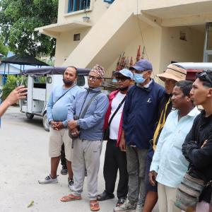 ई रिक्सा चालकहरुलाई ट्राफिक सचेतना प्रदान