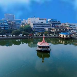 इटहरी उपमहानगर भन्छ, ‘साविककै सरसफाइ शुल्क बुझाउनू’