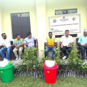 लायन्स क्लब अफ गोठगाउँ रोयल सिटीद्वारा ठडिया आधारभूत विद्यालयमा वृक्षरोपण
