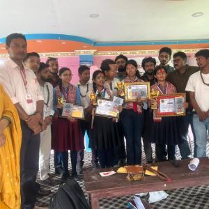 पहिलो पाइला नेपाल सुन्दरहरैंचाले गरेको वक्तृत्वकलामा साजीलालकी समृद्धि लुइँटेल पहिलो
