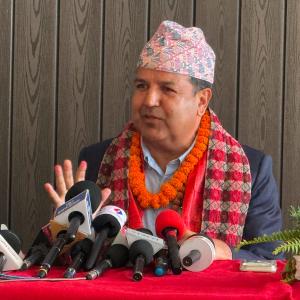 विपन्न एक हजार बिरामीको शल्यक्रिया निःशुल्क गर्ने कांग्रेस नेता शर्माको घोषणा विपन्न एक हजार बिरामीको शल्यक्रिया निःशुल्क गर्ने कांग्रेस नेता शर्माको घोषणा