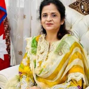 व्यवसायीलाई ‘पाता फर्काउनुपर्ने’ भनी अभिव्यक्ति दिएर विवादमा आएकी उद्योगमन्त्रीले दिइन् राजीनामा