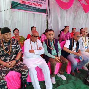 सुन्दरहरैंचामा नेपाल राष्ट्रिय भूतपूर्व सैनिक संघको जिल्ला र नगर समितिको भवन शिलान्यास सुन्दरहरैंचामा नेपाल राष्ट्रिय भूतपूर्व सैनिक संघको जिल्ला र नगर समितिको भवन शिलान्यास