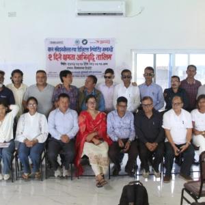 बालअधिकारका समाचारमा संवेदनशीलता र आचारसंहिता पालना गर्न सञ्चारकर्मीसमक्ष जोड बालअधिकारका समाचारमा संवेदनशीलता र आचारसंहिता पालना गर्न सञ्चारकर्मीसमक्ष जोड