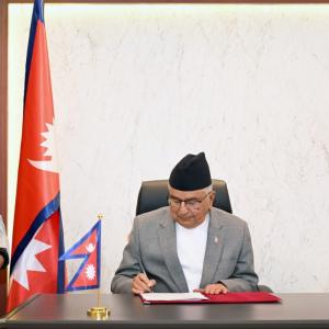 राष्ट्रपतिले जारी गरे दुई अध्यादेश राष्ट्रपतिले जारी गरे दुई अध्यादेश